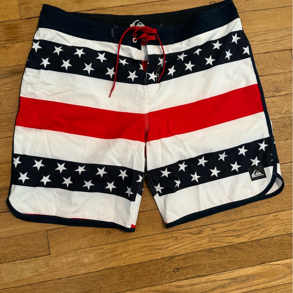 Quicksilver USA Patriotic Flag